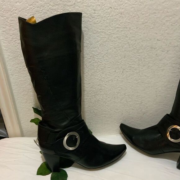 Spring step Black knee-high pointed toe buckle boot size 39 - Picture 8 of 14